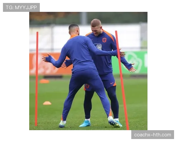 德里赫特展现稳健风采：团队协作与个人才华完美融合引关注