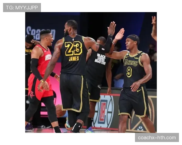 安德莱赫特中路渗透战术革新，助球队开启胜利新篇章