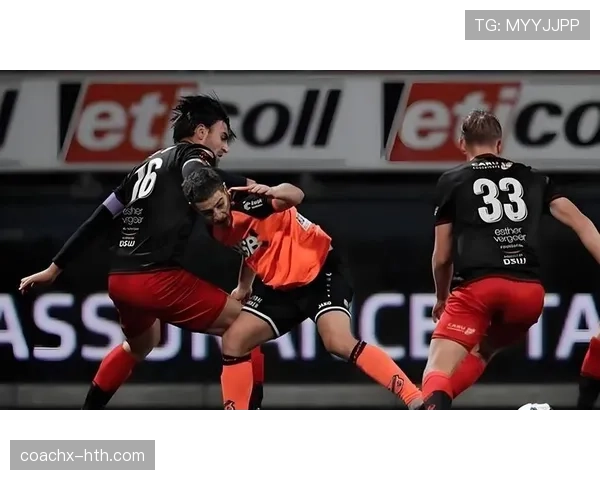 捷克边锋库法尔状态回暖,助球队强势冲击联赛冠军